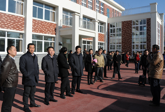 淮安区领导刘建平,王冬生等出席活动.